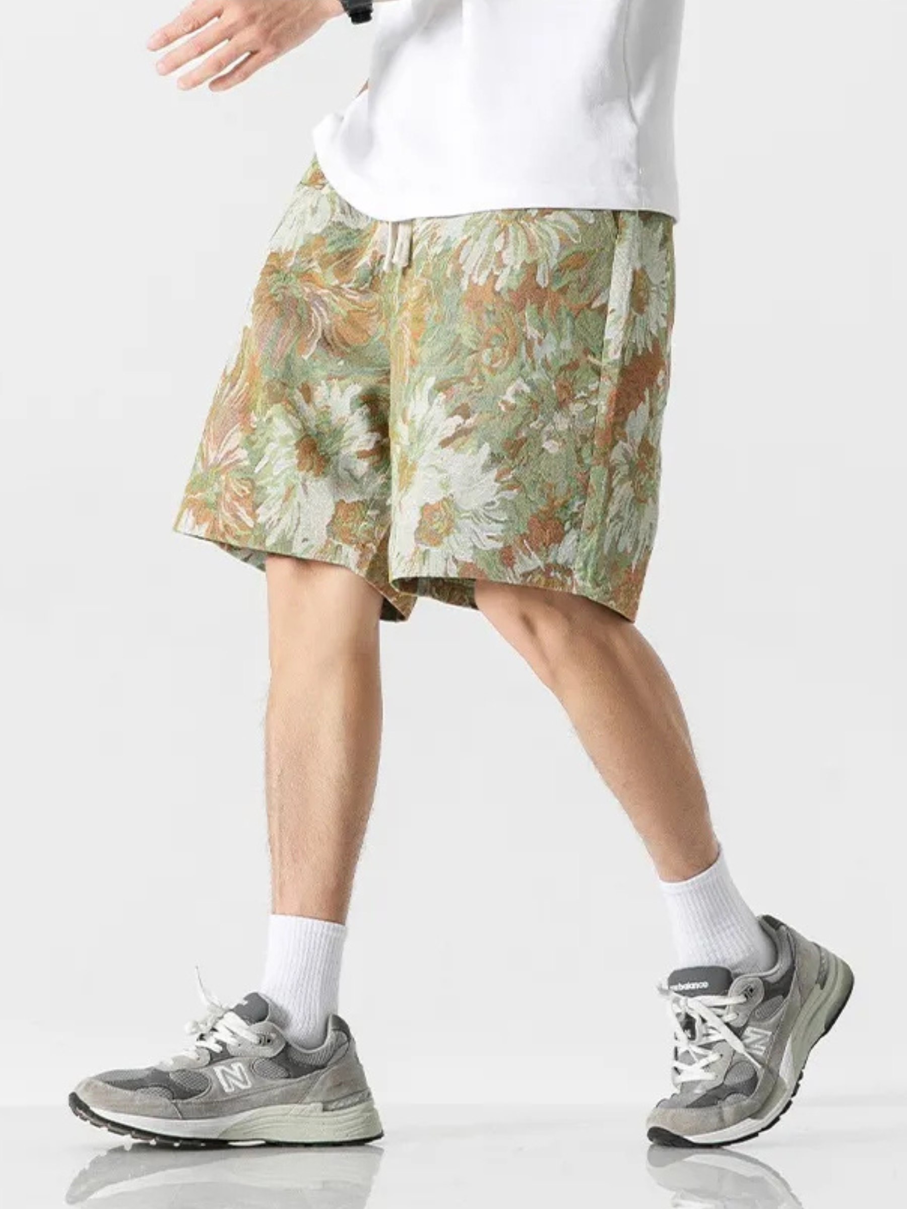 Tapestry Floral Shorts