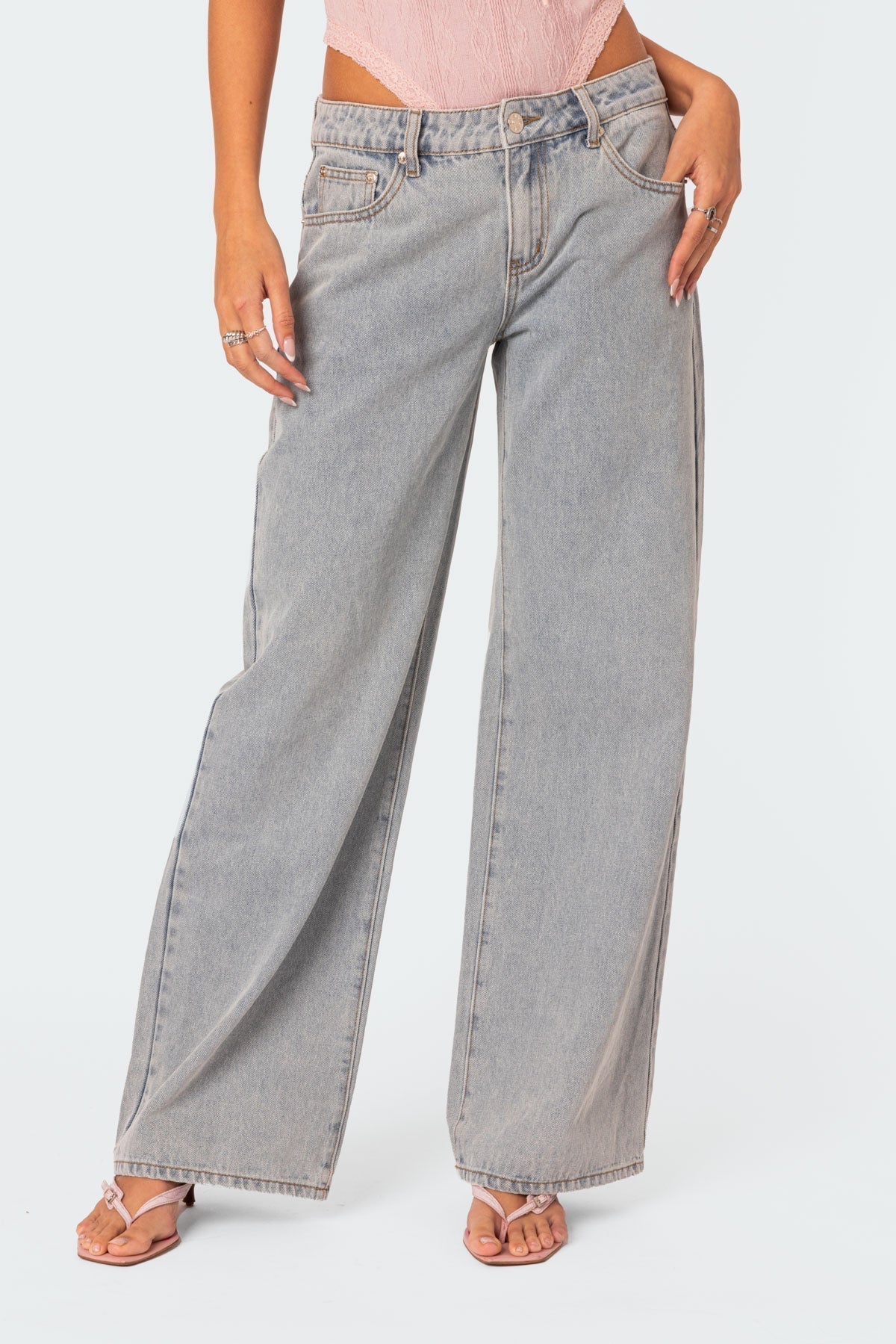 Emma | Oversized Jeans With Bows