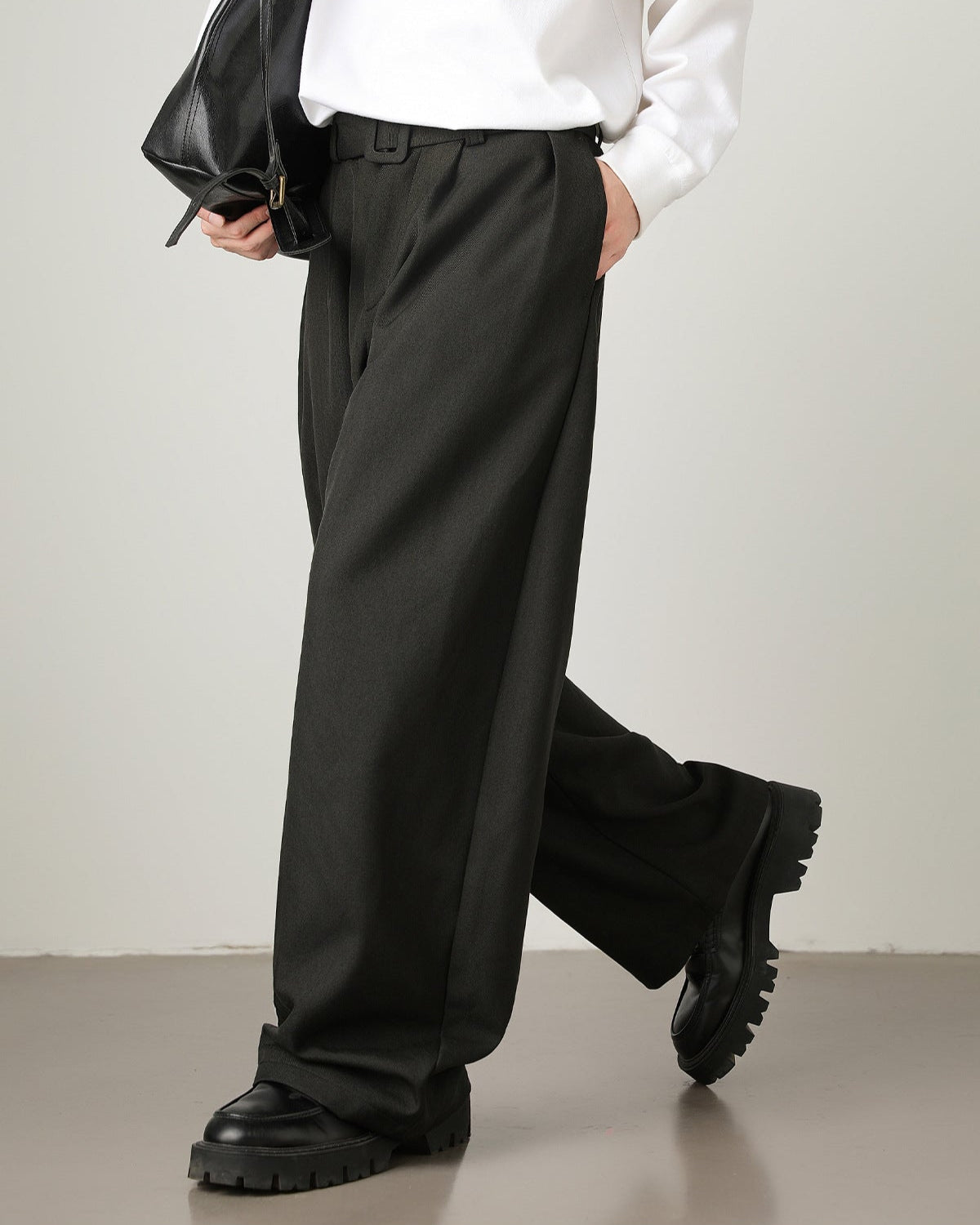 Wool Pleated Trousers