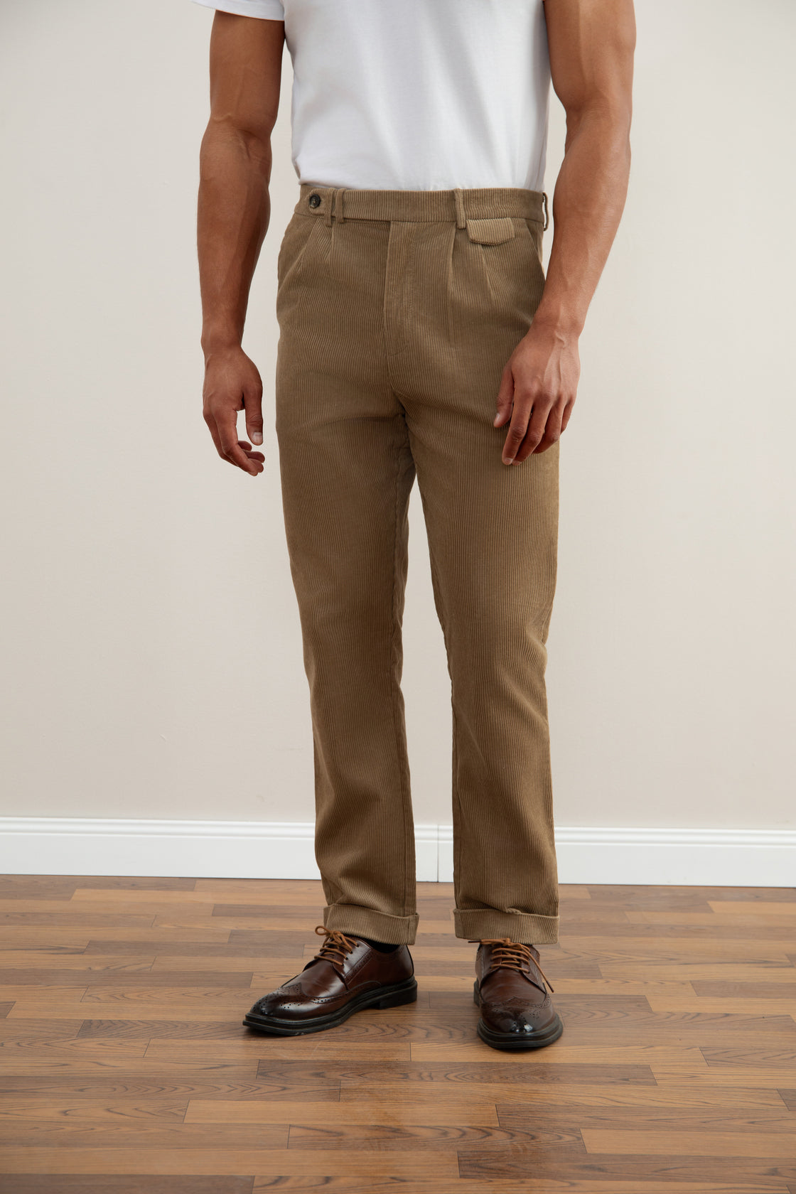 Straight corduroy pants in toasted color
