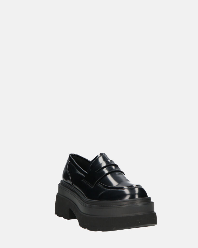 BICE - Black Platform Loafers