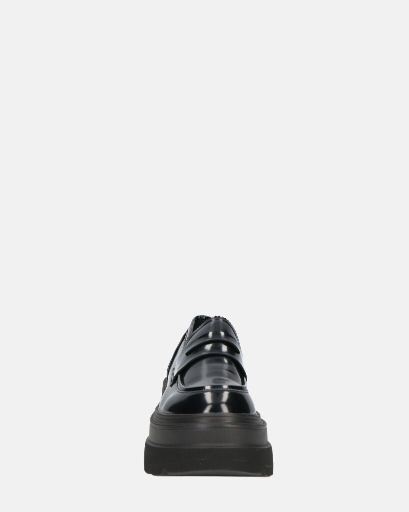 BICE - Black Platform Loafers