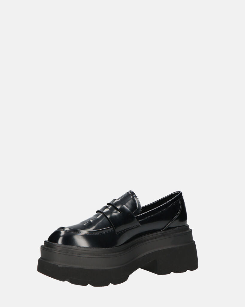 BICE - Black Platform Loafers
