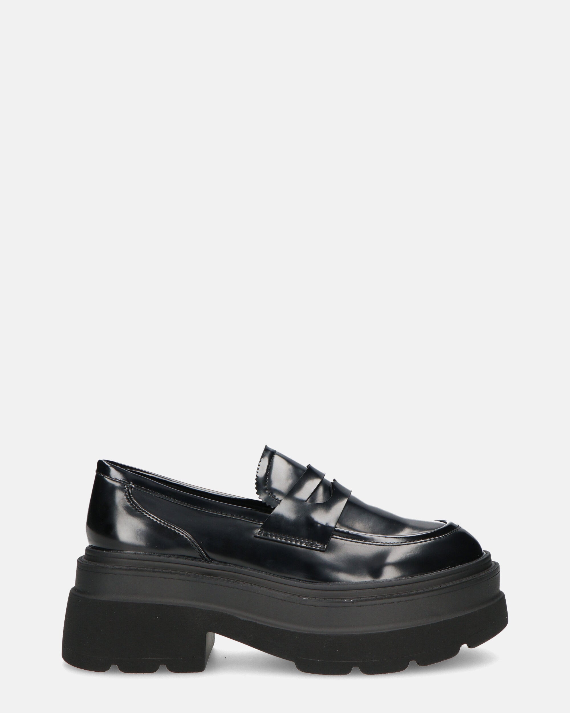 BICE - Black Platform Loafers