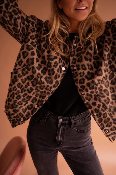 Leona | The Leopard Bomber Jacket