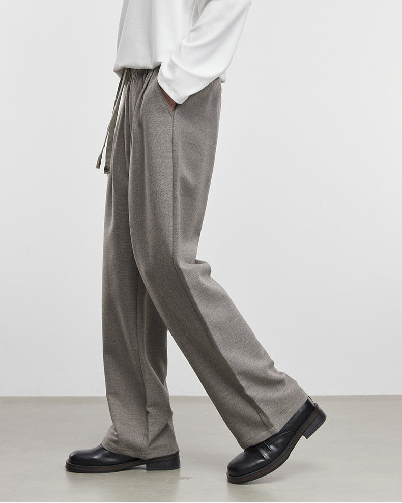 Wide-leg pants with a subtle silhouette