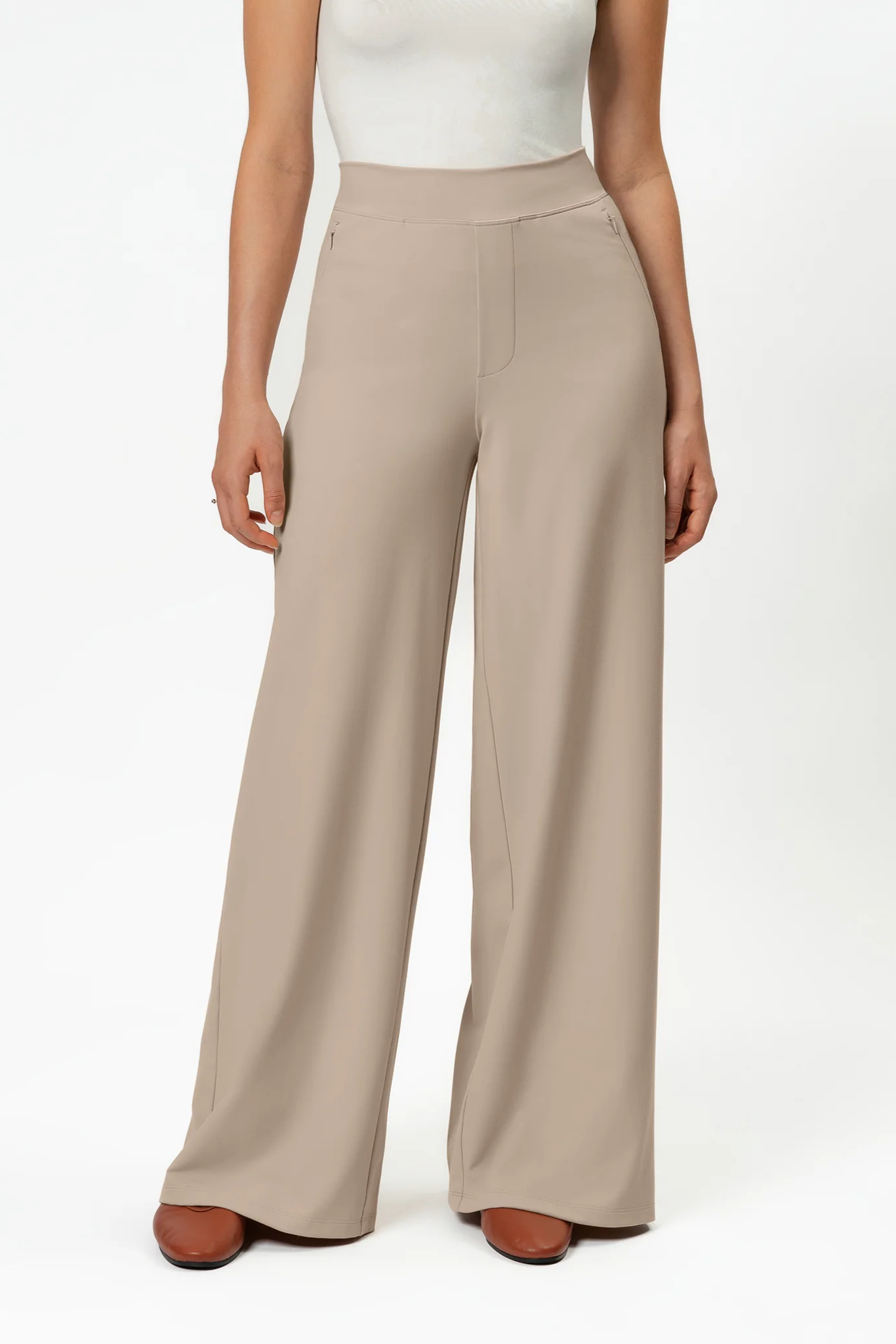 Wide-Leg Stretch Pants