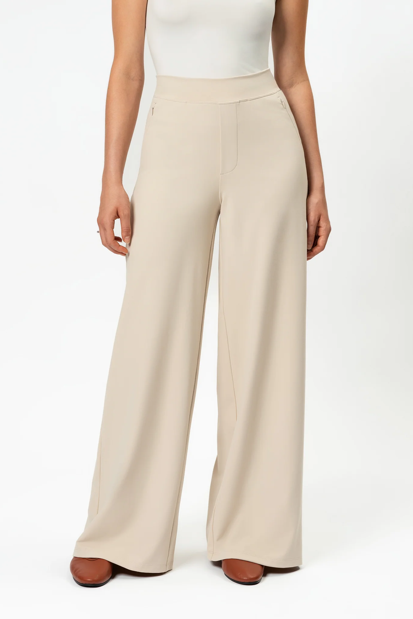 Wide-Leg Stretch Pants