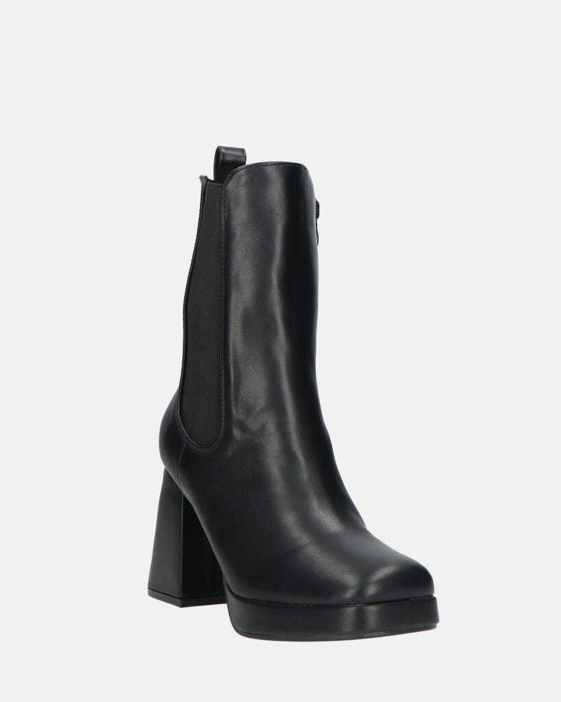 YUKI - Ankle Boots With Square Heel And Side Zipper